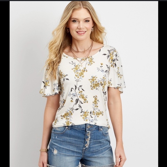 Maurice’s floral flowy short sleeve shirt - Picture 1 of 7